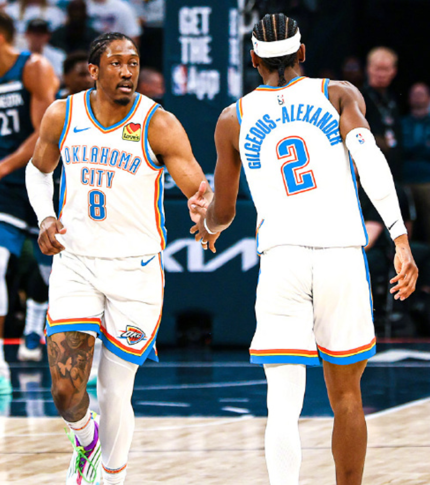 开云体育-今晚突围战来临，俄克拉荷马雷霆围绕欧联篮板制胜，震撼外界，轮换策略成焦点的简单介绍