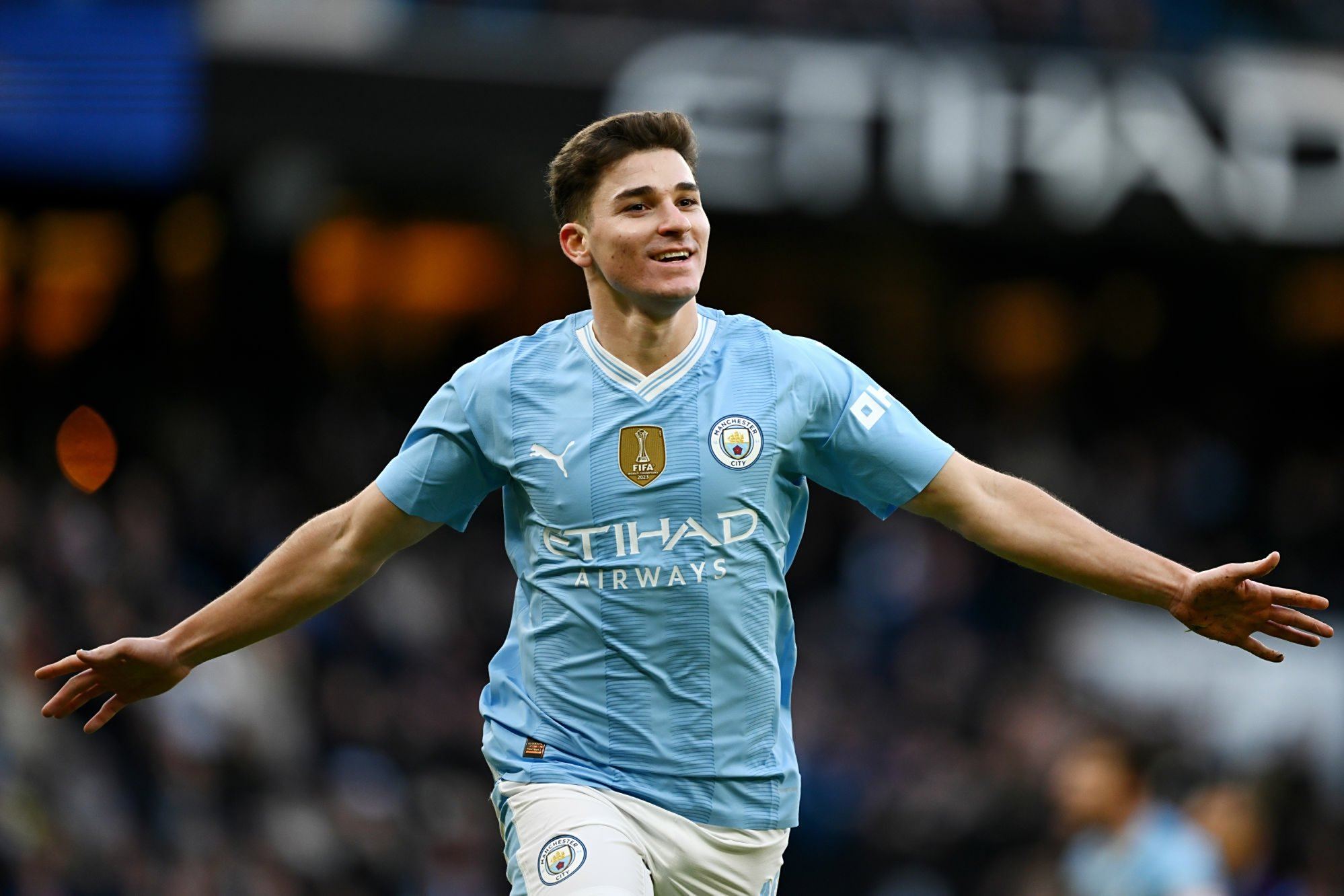 开云网页版-关于今晨足总杯传出新动向，多伦多猛龙刷新队史纪录，管理层表态：压力陡增，训练强度明显提升的信息